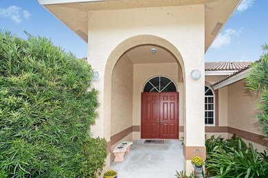 12000 SW 19th Ct, Davie, FL 33325 - photo 2