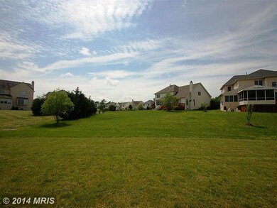 25489 Carrington Dr, Chantilly, VA 20152 - photo 3