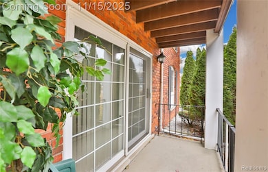 22001 E 11 Mile Rd unit 1, Saint Clair Shores, MI 48081 - photo 3