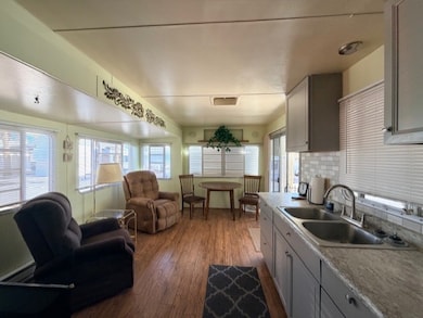 400 N Plaza Dr unit 596, Apache Junction, AZ 85120 - photo 5