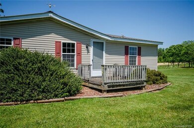 318 Red Chimney Rd, Statesville, NC 28625 - photo 3