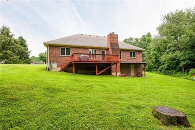 3158 Lawrence Banet Rd, Floyds Knobs, IN 47119 - photo 2