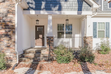 100 Lexington Ave, Zebulon, NC 27597 - photo 5