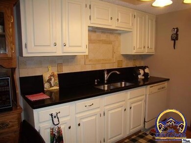 4820 SW 36th Terrace, Topeka, KS 66614 - photo 3