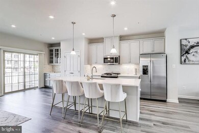 7921 Mine Run Rd, Hanover, MD 21076 - photo 4