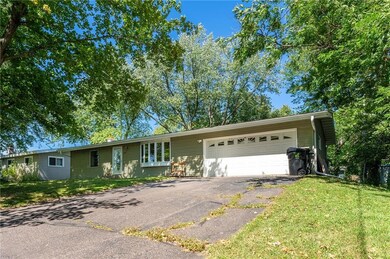 2013 2nd Ave NE, Menomonie, WI 54751 - photo 2