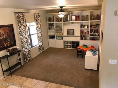 Versitile living room / flex