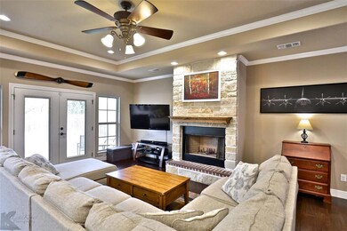 3709 Hill Country Dr, Abilene, TX 79606 - photo 5