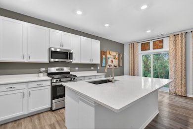 1001 Draper Rd, McHenry, IL 60050 - photo 7