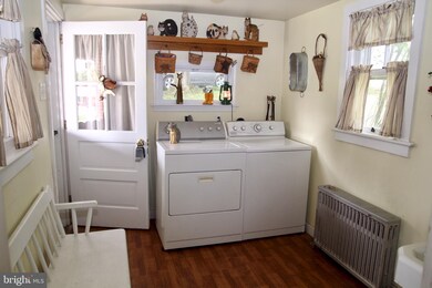 1615 S Main St, Bechtelsville, PA 19505 - photo 5