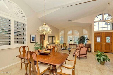 virtual-tour-128791-03-1383141904