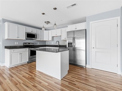 11 Gray Coach Ln unit 1109, Cranston, RI 02921 - photo 2