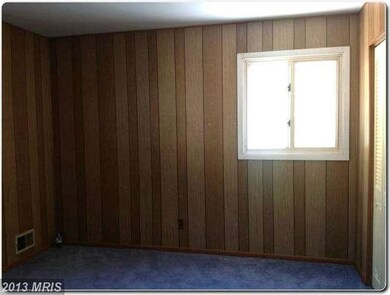 5924 Greenvale Pkwy, Riverdale, MD 20737 - photo 7