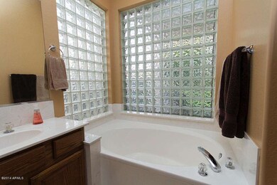 Master Tub