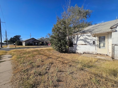 1514 18th St, Lubbock, TX 79401 - photo 2