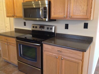 Kitchen ALL MAYTAG Appliances