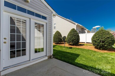 129 Autumn Falls Dr, Clover, SC 29710 - photo 5