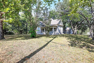 431 W Heron St, Denison, TX 75020 - photo 6