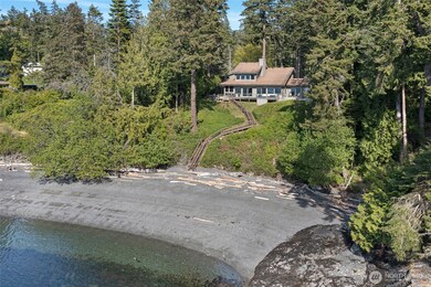53 Smugglers Cove Rd, Friday Harbor, WA 98250 - photo 4