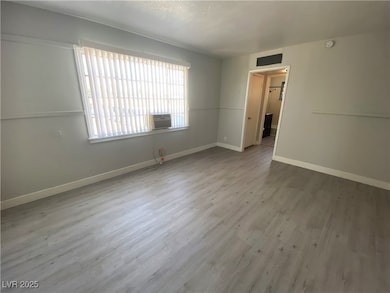 230 W Boston Ave unit 6, Las Vegas, NV 89102 - photo 5