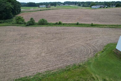 16662 Us Highway 231, Loogootee, IN 47553 - photo 2