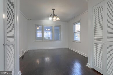 332 Sycamore Rd, Reading, PA 19611 - photo 7