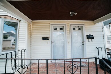 35 Sharon Rd, Quincy, MA 02171 - photo 3