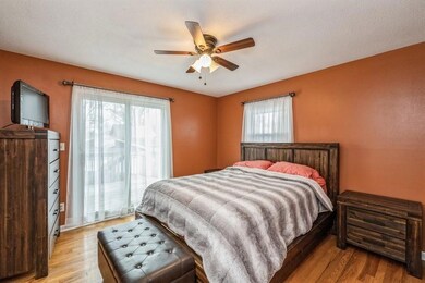 2115 47th St, Des Moines, IA 50310 - photo 5