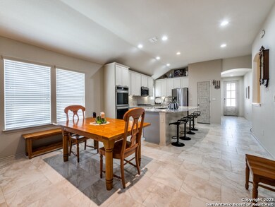 12242 Bianca Mill Way, San Antonio, TX 78254 - photo 6