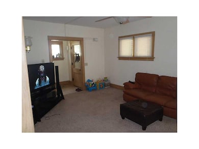 Living Room. Large Living Room