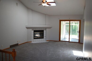 12659 Meredith Ave, Omaha, NE 68164 - photo 4