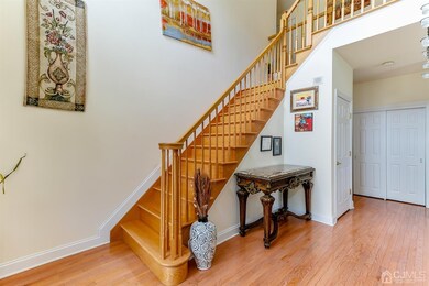 70 Melbloum Ln, Edison, NJ 08837 - photo 5