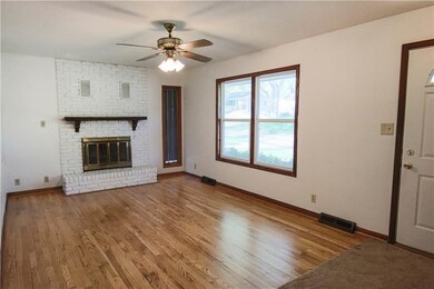 743 34th St, West Des Moines, IA 50265 - photo 6