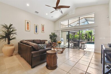 15605 Sunset Run Ln, Lithia, FL 33547 - photo 7