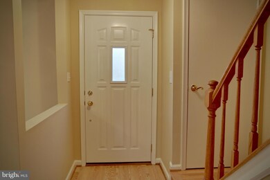 2878 Madeira Ct unit 17, Woodbridge, VA 22192 - photo 4