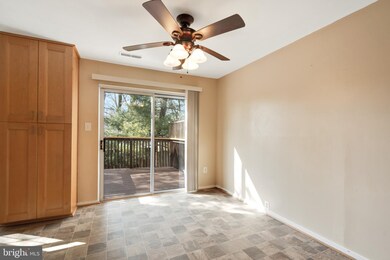 1030 West Ct, Laurel, MD 20707 - photo 7