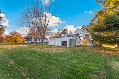 1737 N Brinton Ave, Dixon, IL 61021 - photo 3