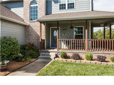 Wraparound front porch - just what you've always w