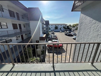 Kings Cove Condo unit 308, Hialeah, FL 33014 - photo 3