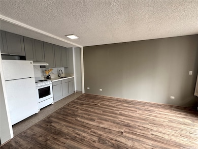 Fairway Villa unit 1015, Honolulu, HI 96815 - photo 2