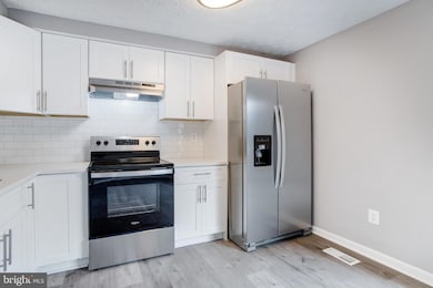 2 Burbage Ct, Nottingham, MD 21236 - photo 2