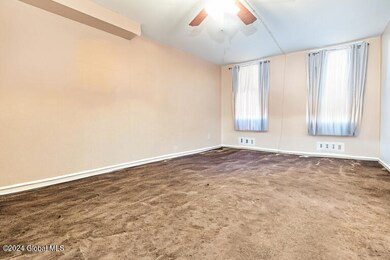 142 S Pearl St, Albany, NY 12202 - photo 5