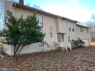 8298 Lock Ln, Warrenton, VA 20186 - photo 4