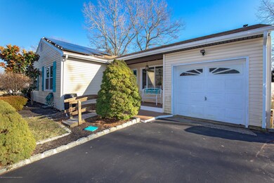 1808 Commonwealth Blvd, Toms River, NJ 08757 - photo 4