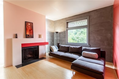 6542 Dalzell Place, Pittsburgh, PA 15217 - photo 7