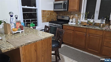 106 Knapp Ave, Clifton, NJ 07011 - photo 6