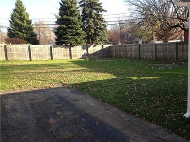 3125 Sterrettania Rd, Erie, PA 16506 - photo 2