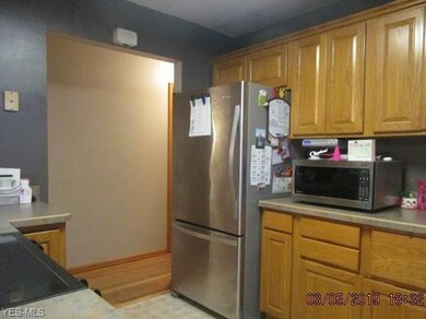 313 Thelma Dr, Sheffield Lake, OH 44054 - photo 5