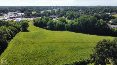 203 N Rockingchair Rd, Paragould, AR 72450 - photo 2