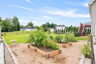 10 Gamache Ln, Saint Albans City, VT 05478 - photo 3